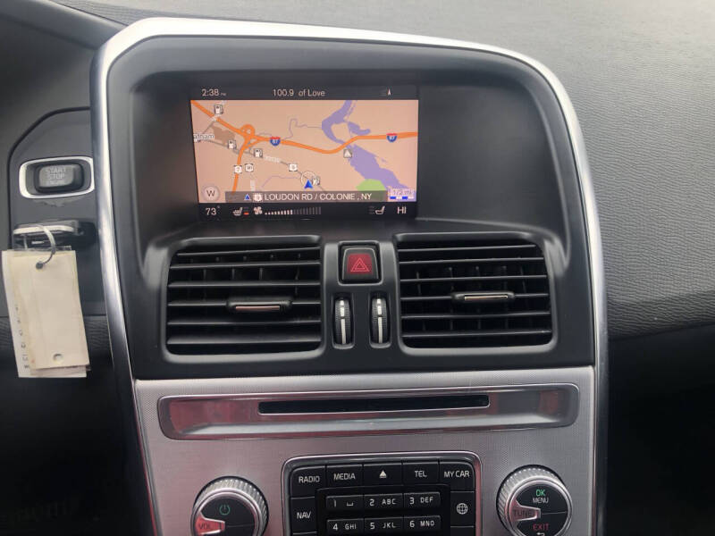 2017 Volvo XC60 T5 Dynamic
