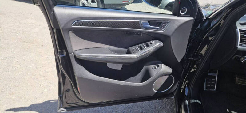 2017 Audi SQ5 3.0T quattro Premium Plus