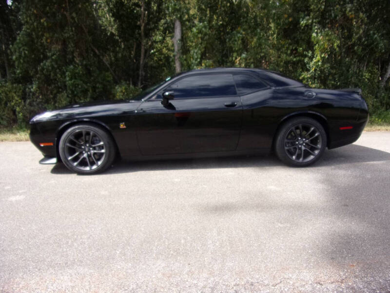 2021 Dodge Challenger R/T's photo