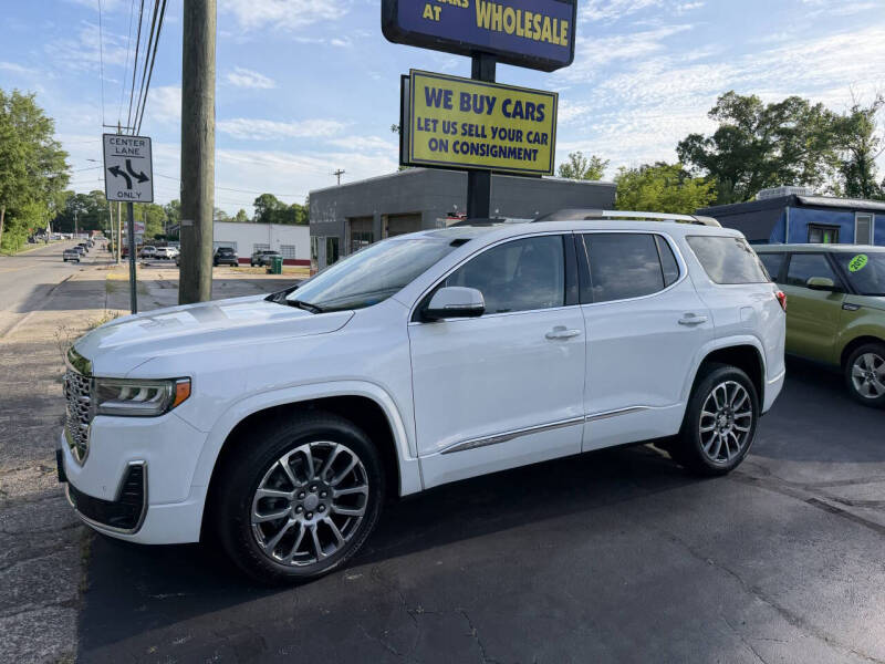 2023 GMC Acadia Denali