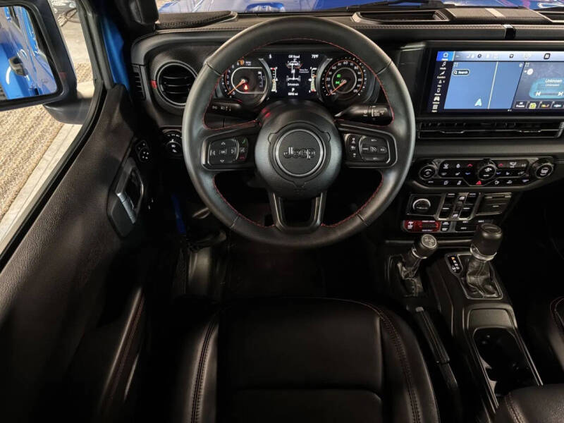 2024 Jeep Gladiator