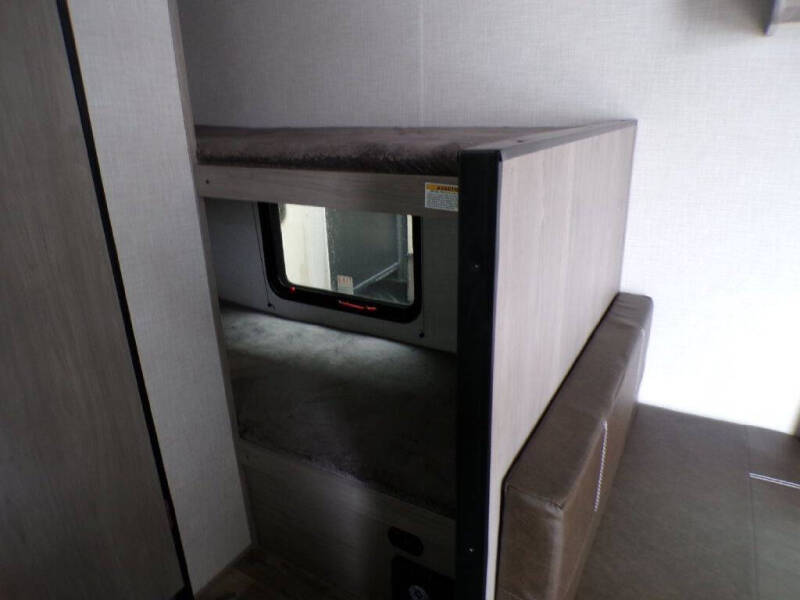 2023 DUTCHAMN COLEMAN