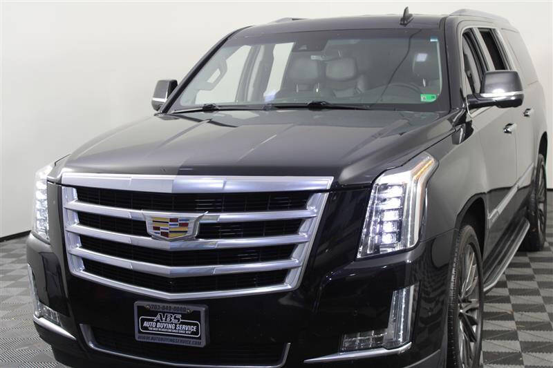 2018 Cadillac Escalade ESV Luxury