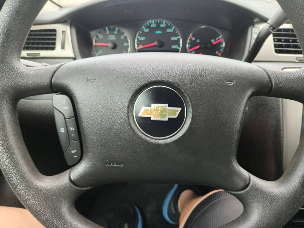 2015 Chevrolet Impala Sedan - $8,950