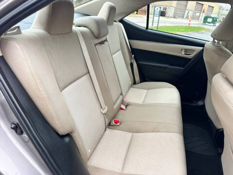 2016 Toyota Corolla LE