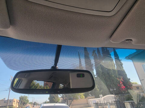 2013 Toyota Sienna SE 8-Passenger