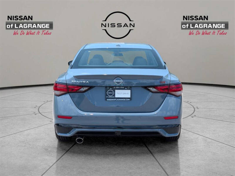 2025 Nissan Sentra SR