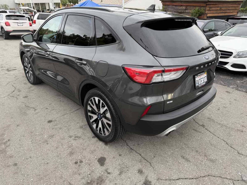 2020 Ford Escape Hybrid SE Sport