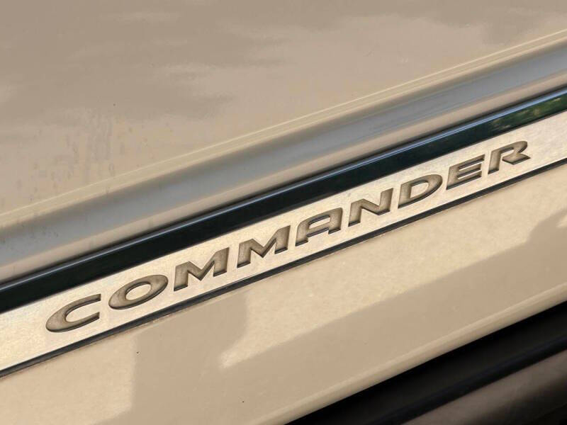 2010 Jeep Commander Limited