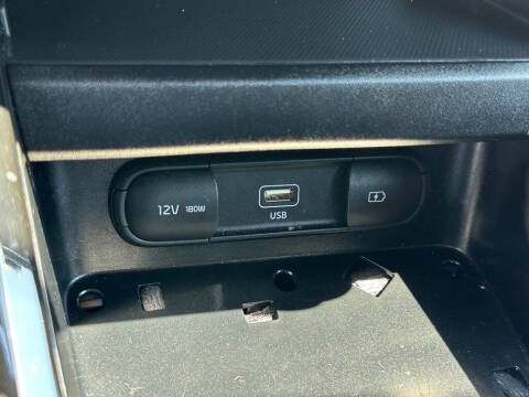 2022 Kia Forte GT Line