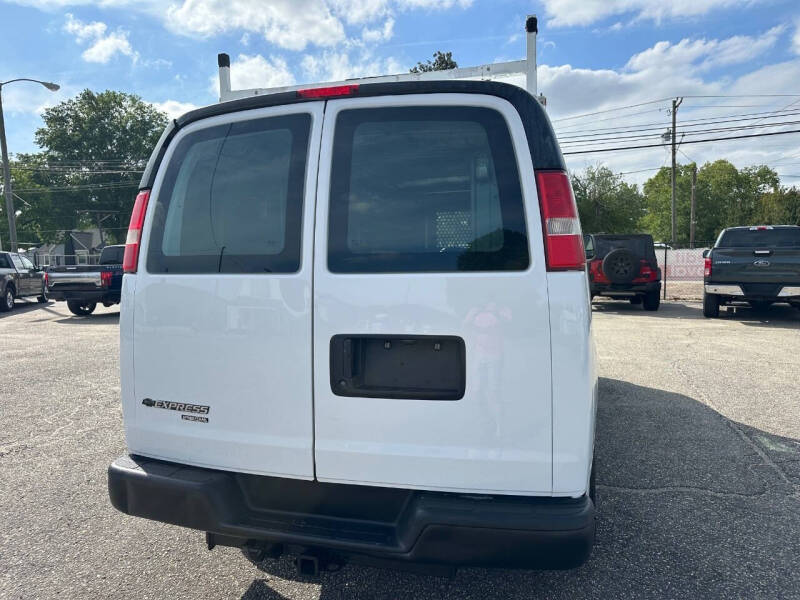 2014 Chevrolet Express 2500