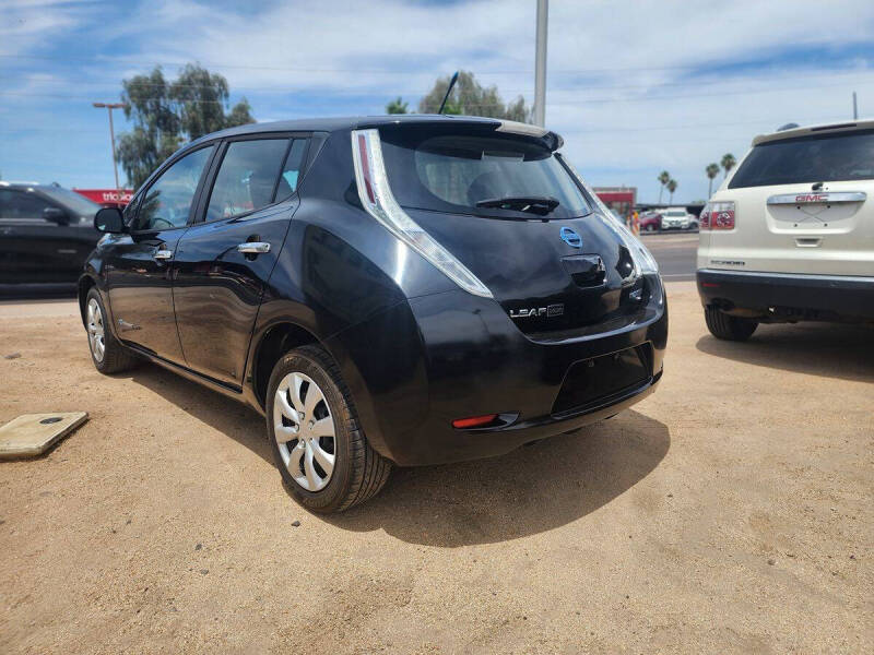 2013 Nissan LEAF S