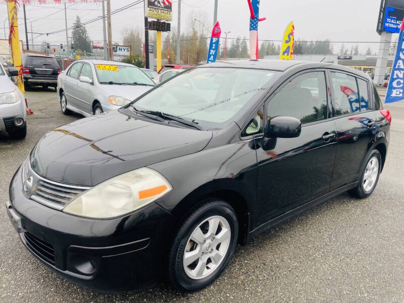 2009 Nissan Versa 1.8 SL