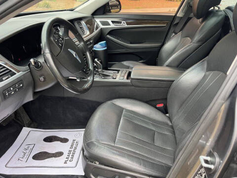 2015 Hyundai Genesis