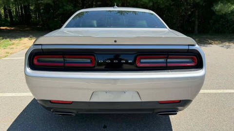 2017 Dodge Challenger R/T Plus