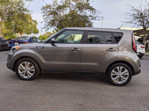 2016 Kia Soul +