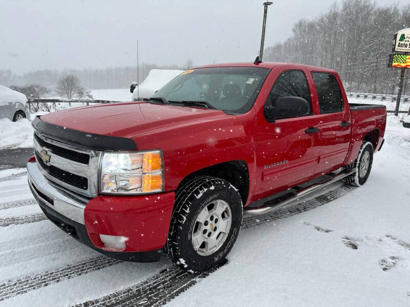 2010 Chevrolet Silverado 1500 LT photo 2