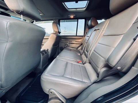 2007 Jeep Commander Sport