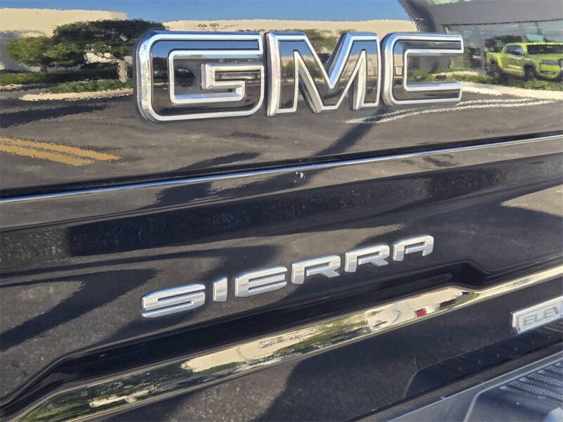 2022 GMC Sierra 1500 Limited