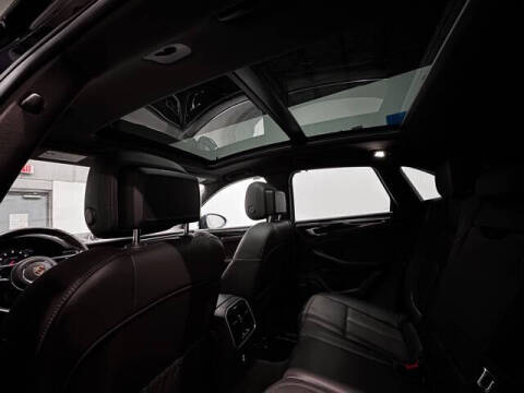 2020 Porsche Macan S