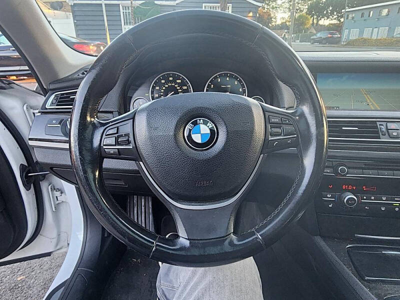 2012 BMW 7 Series 740i