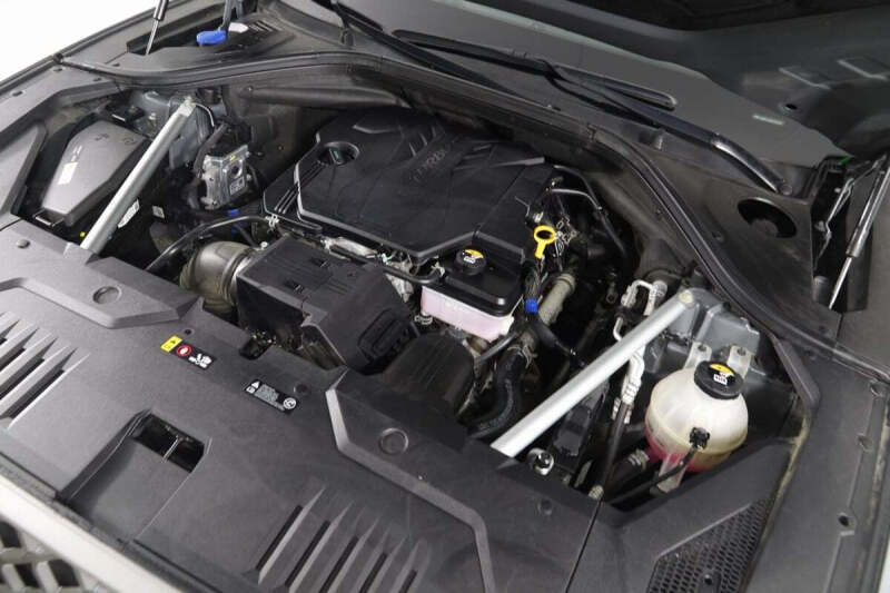 2023 Genesis GV70 2.5T Standard