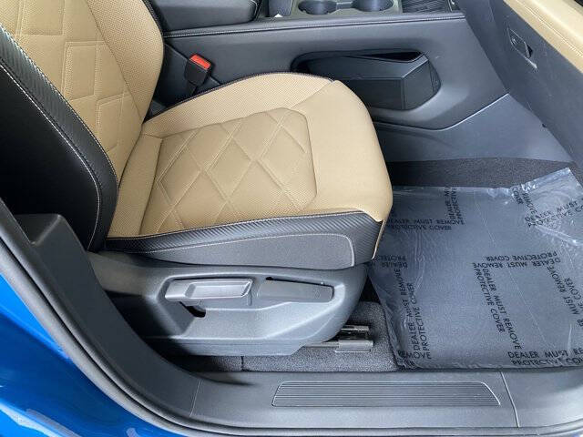 2025 Volkswagen Atlas Cross Sport SE 4Motion