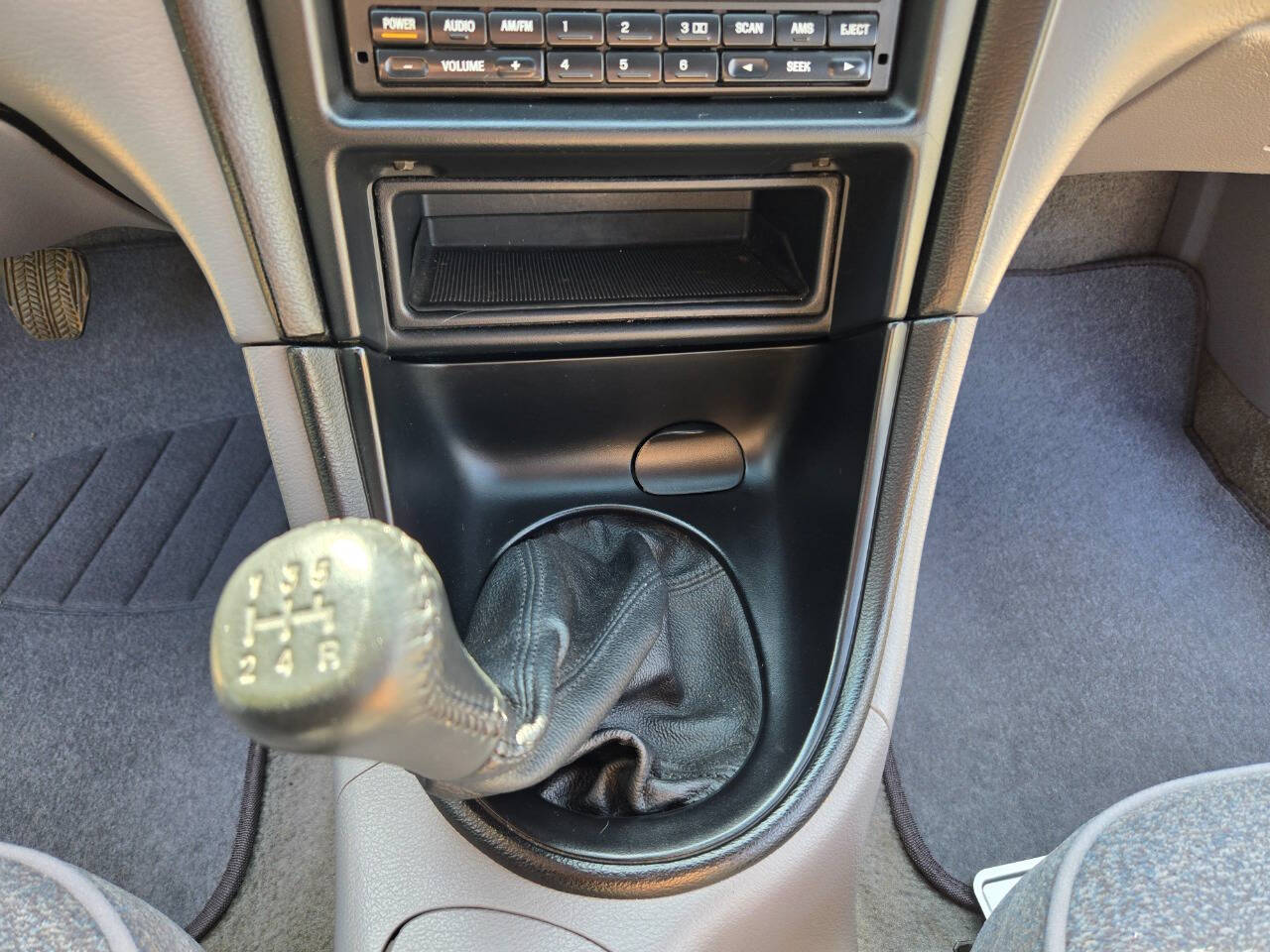 1995 Ford Mustang 147