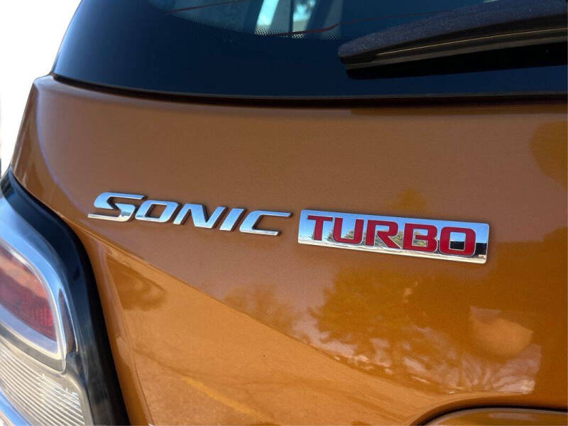 2017 Chevrolet Sonic LT Auto