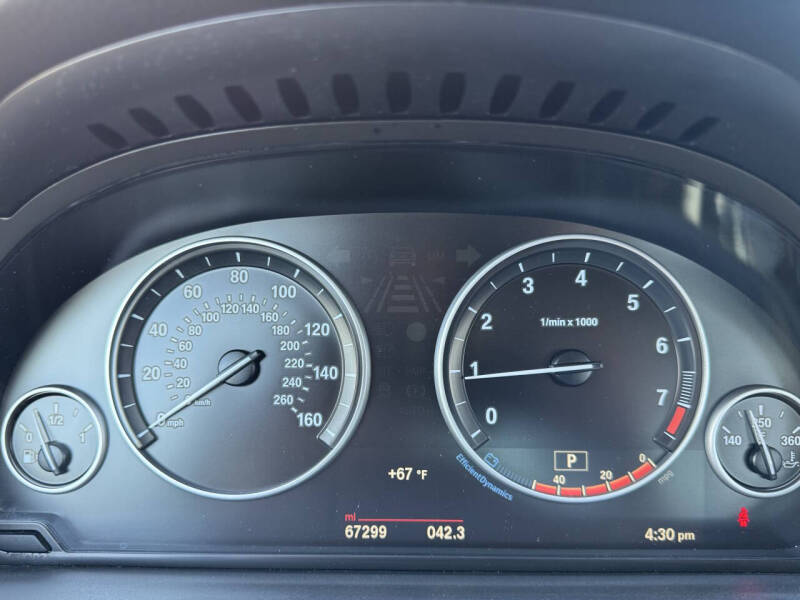 2016 BMW 5 Series 528i