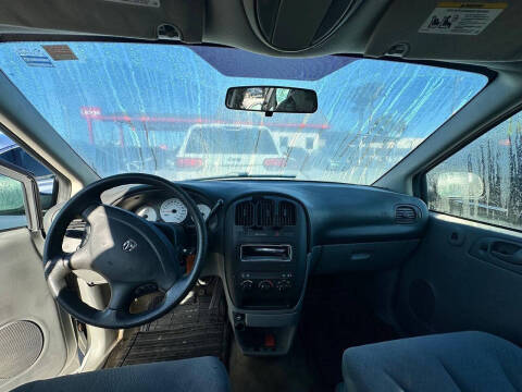 2005 Dodge Caravan SE