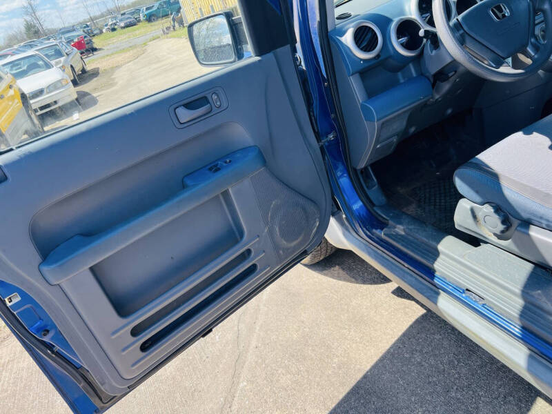 2004 Honda Element LX