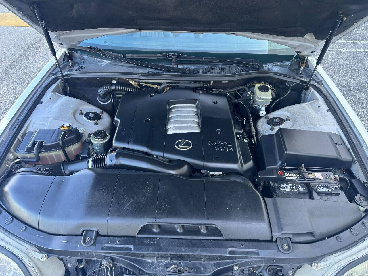 1998 Lexus LS 400  - $7,900