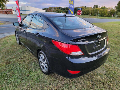 2017 Hyundai Accent Value Edition