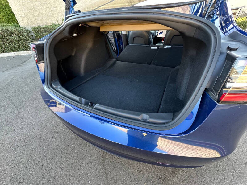 2021 Tesla Model 3 Base photo 28