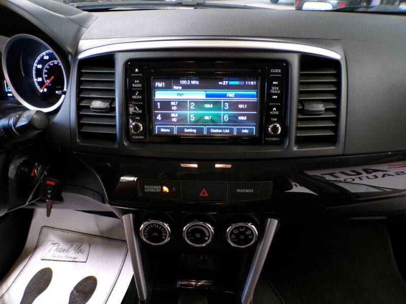 2017 Mitsubishi Lancer