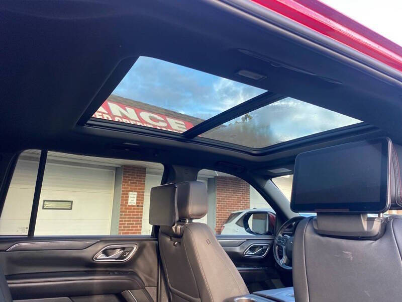 2021 Chevrolet Suburban RST