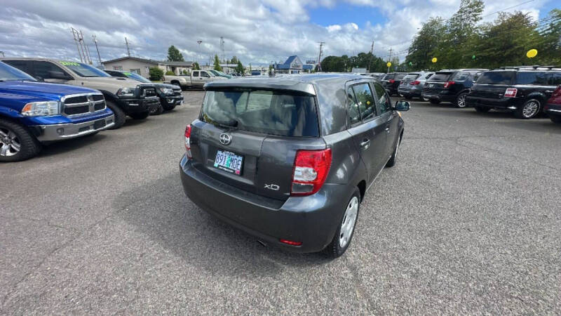 2011 Scion xD