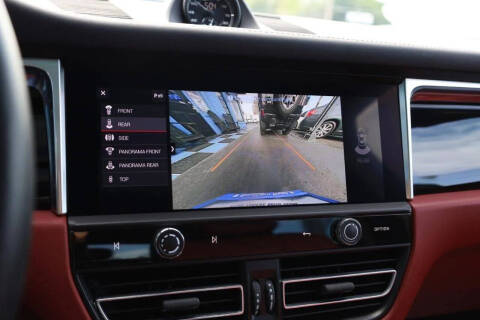 2024 Porsche Macan S