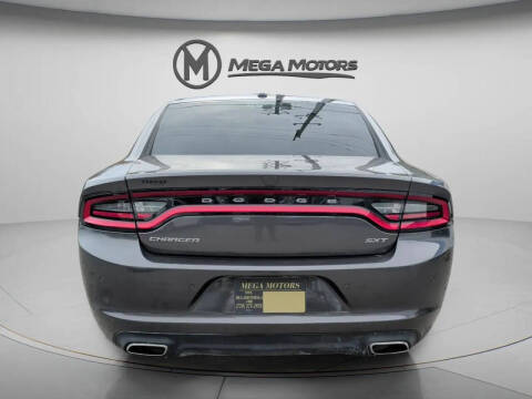 2018 Dodge Charger SXT