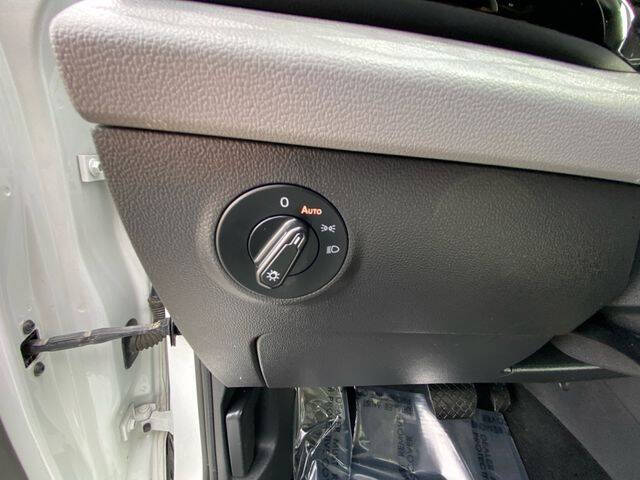 2022 Volkswagen Taos S