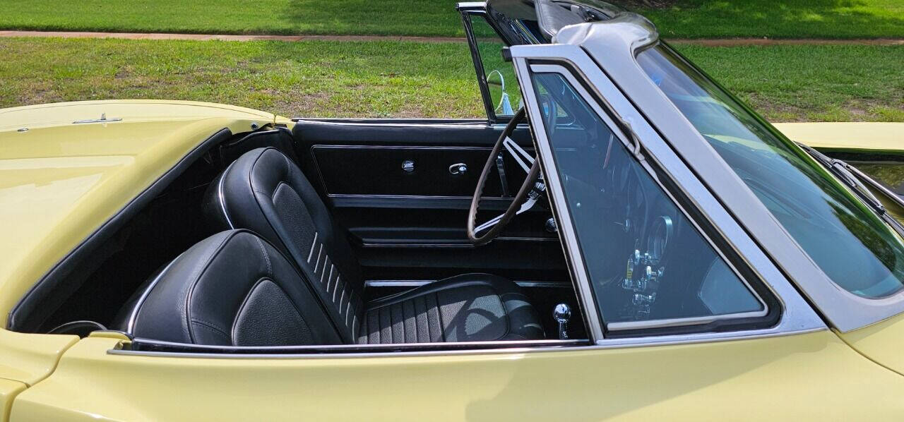 1967 Chevrolet Corvette Stingray for sale at FLORIDA CORVETTE EXCHANGE LLC in Hudson, FL