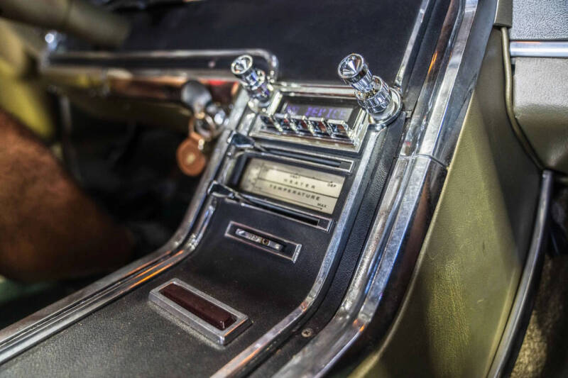 1965 Ford Thunderbird