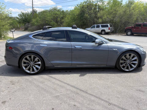 2013 Tesla Model S Performance