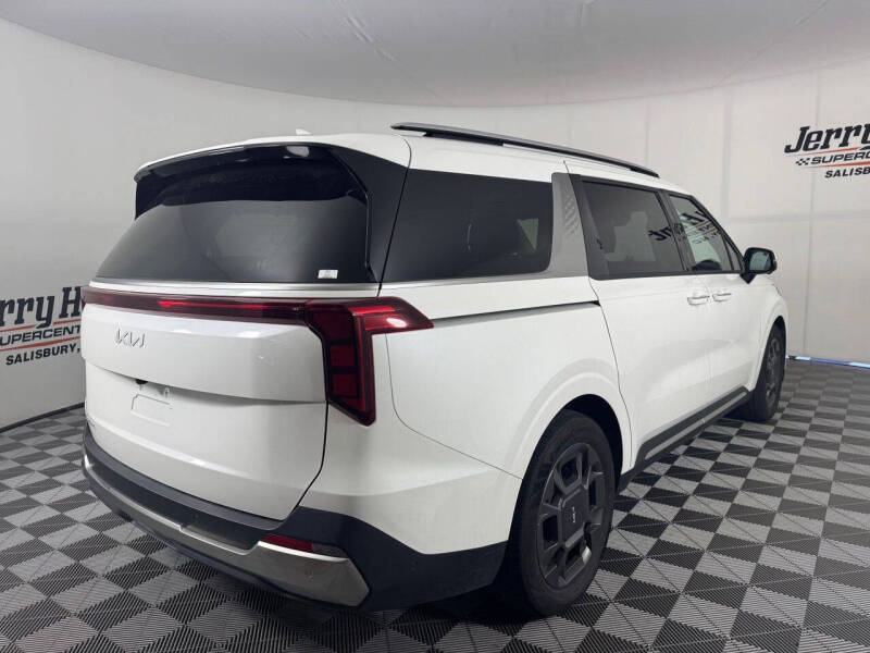 2026 Kia Carnival SX