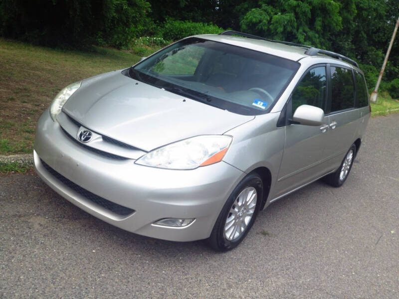 2008 Toyota Sienna XLE