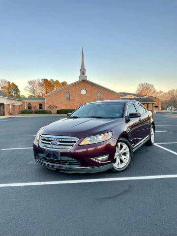 2011 Ford Taurus for sale at Xclusive Auto Sales in Colonial Heights VA