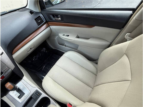 2014 Subaru Outback 2.5i Limited