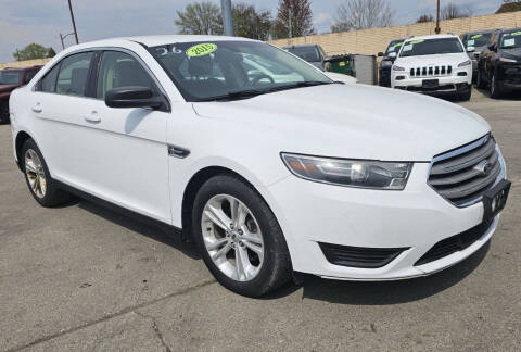 2015 Ford Taurus SE