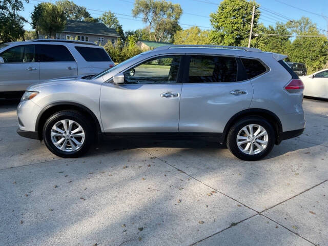 2015 Nissan Rogue for sale at Auto Connection in Waterloo, IA